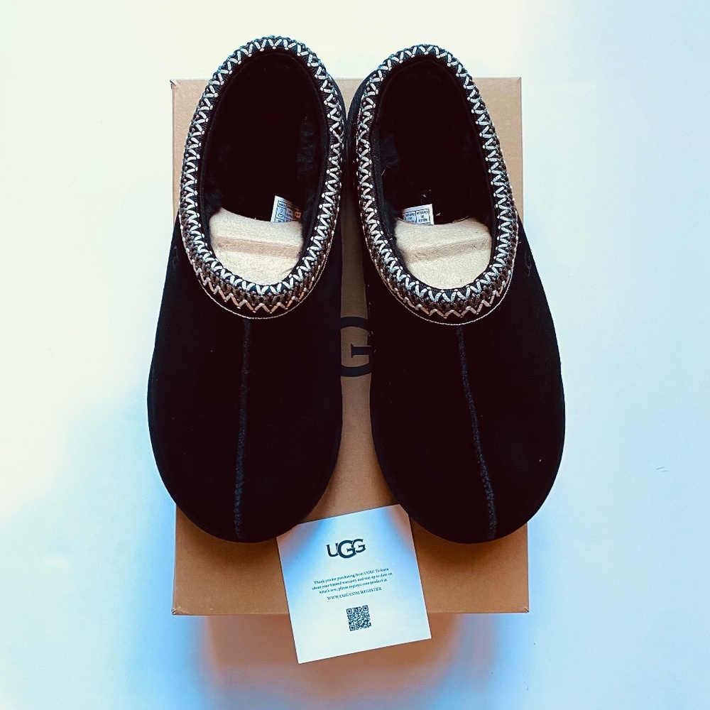 Women's Genuine Ugg Tasman Slipper Shoe in Black BRAND NEW!